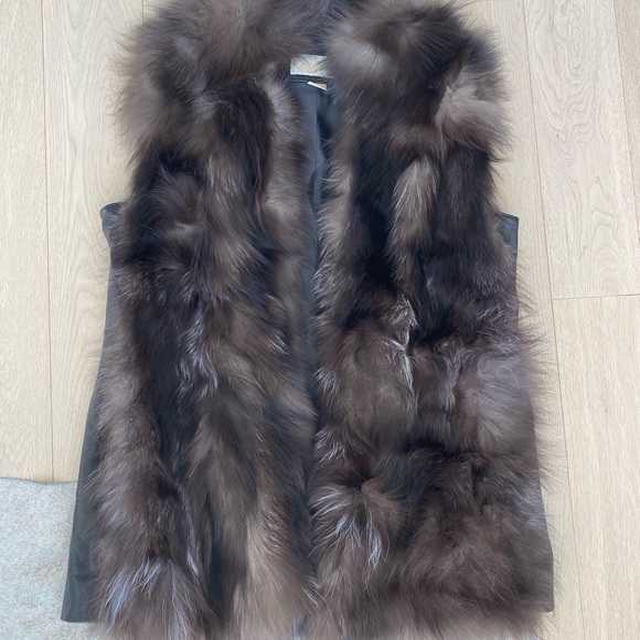 Fox Fur Vest Michael Kors - Picture 2 of 7